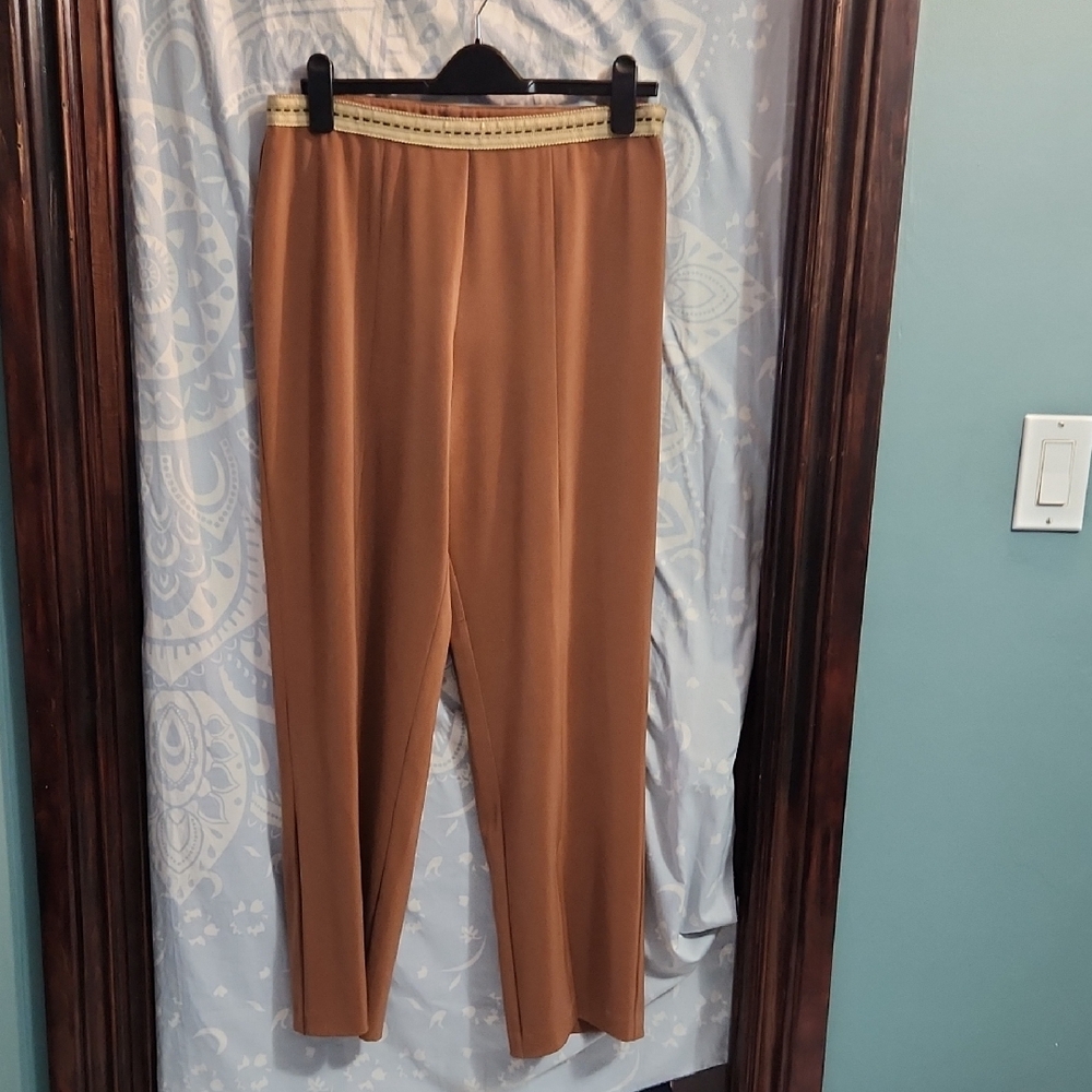 LISETTE Tan Women's Trousers